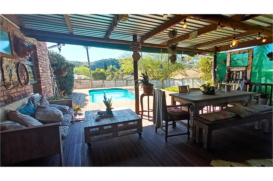 5 Bedroom Property for Sale in Gonubie Eastern Cape